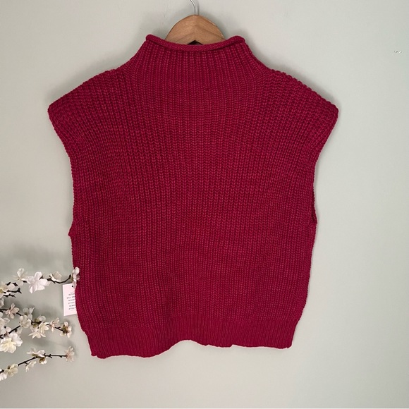 Eloquii Mock Neck Strong Shoulder Sweater NWT Size 18/20 - Picture 3 of 5